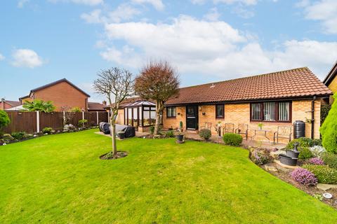 3 bedroom detached bungalow for sale, Croston Close, Widnes WA8