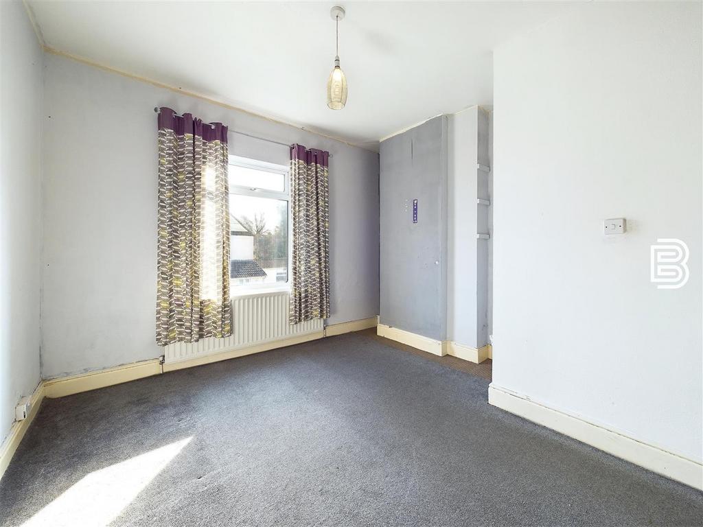 51 Bedroom 1.jpg