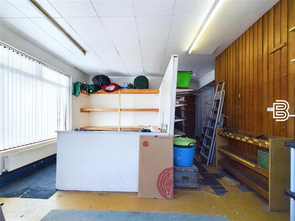 Shop Premises (1).jpg
