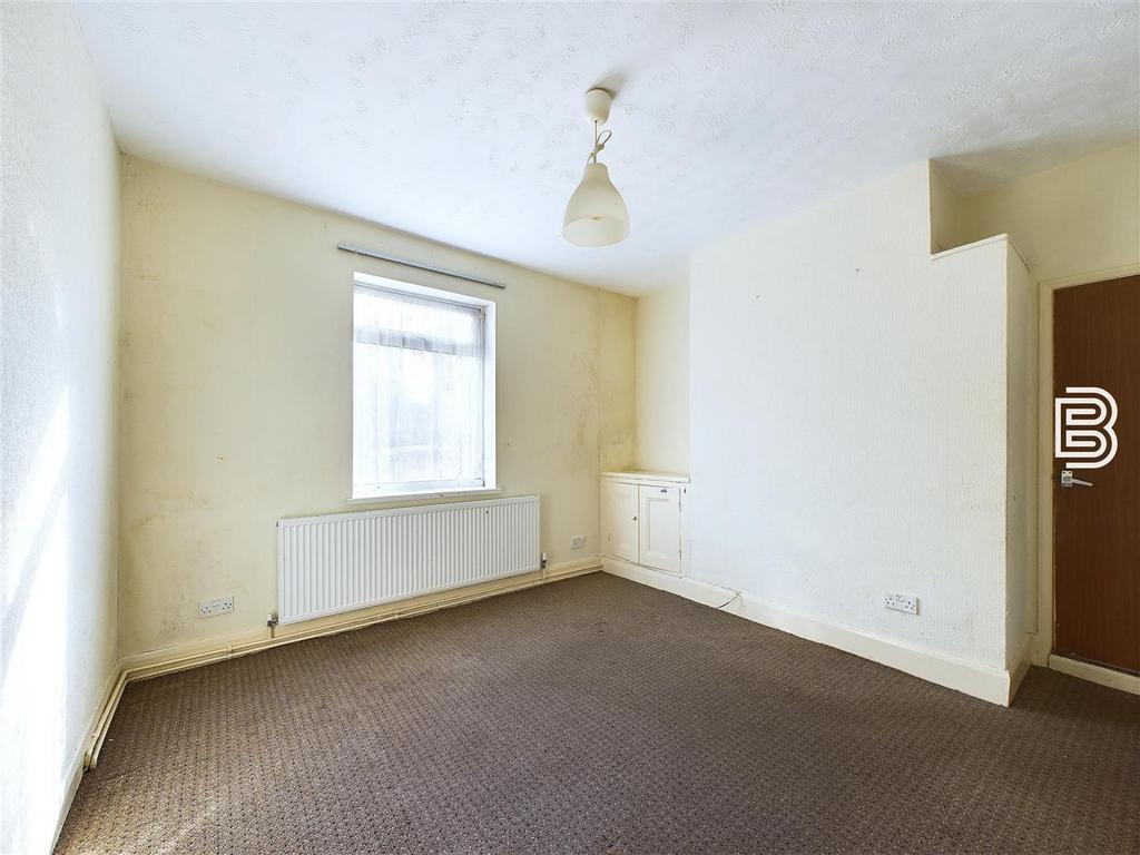 49 Living Room.jpg