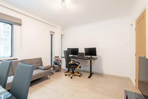 1 bedroom flat to rent, Upper Thames Street, London EC4V