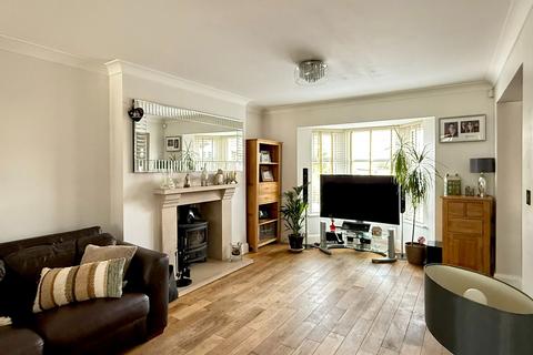 3 bedroom detached house for sale, Llynfa Road, Swansea SA4