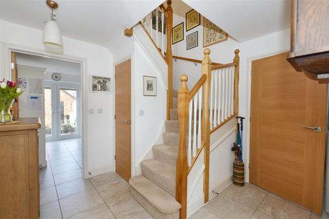 4 bedroom detached house for sale, Roughton Road New, Cromer