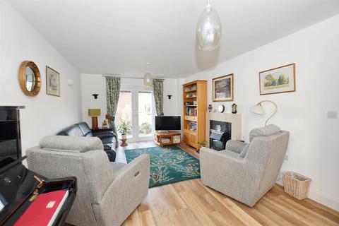 4 bedroom detached house for sale, Roughton Road New, Cromer