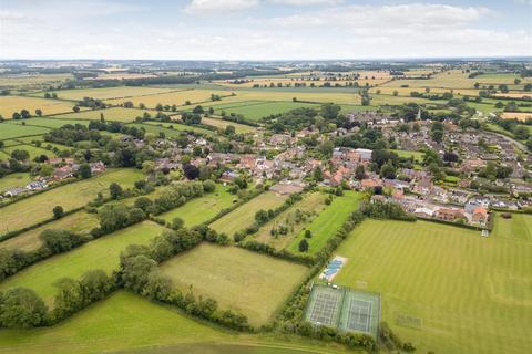 4 bedroom equestrian property for sale, Reevylands, Hungate, Bishop Monkton