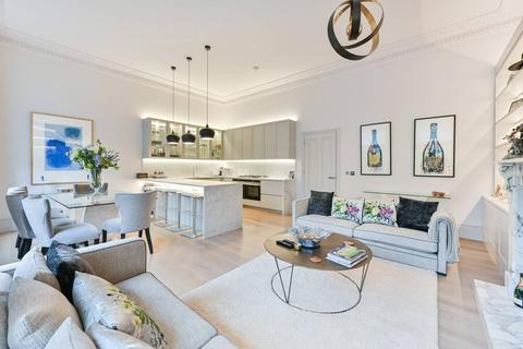 2 bedroom flat for sale, Queens Gate Gardens, South Kensington, London, SW7
