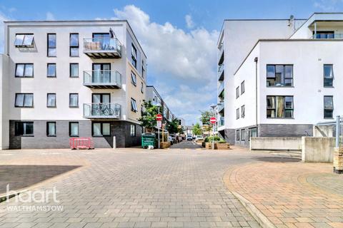 3 bedroom apartment for sale, Papermill Place, Walthamstow