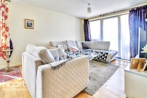 3 bedroom apartment for sale, Papermill Place, Walthamstow