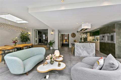 6 bedroom detached house to rent, St. Georges Road, St Margarets, TW1