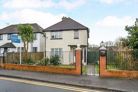 51 Manor Road, Guildford, GU2 9NQ