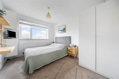 18a Shepperton Road, Petts Wood, Orpington, BR5 1DN