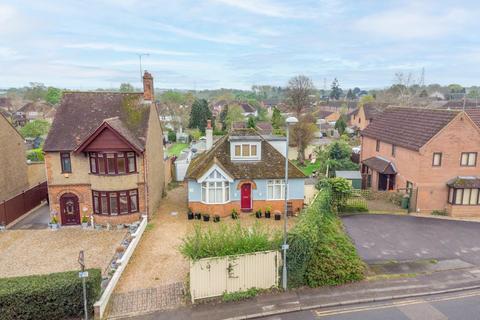 undefined, Wing Road, Leighton Buzzard