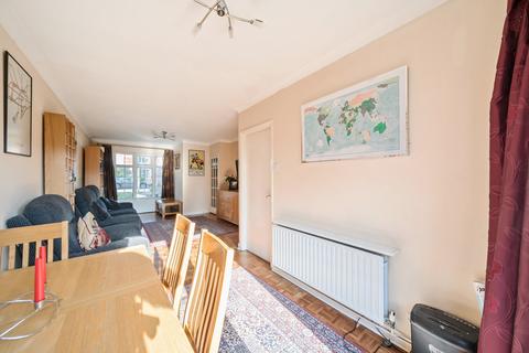 3 bedroom terraced house for sale, Madeira Road, West Byfleet, KT14