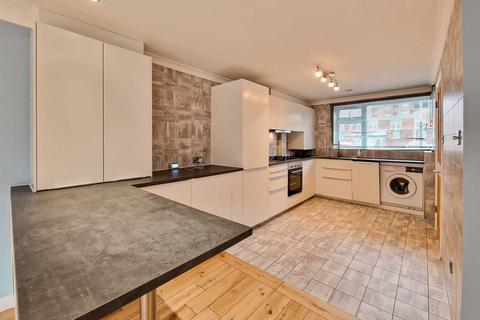 16 Brooking Road, London, E7 0HJ