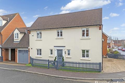 4 bedroom link detached house for sale, Worrin Road, Flitch Green, CM6