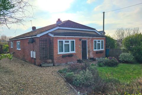 3 bedroom detached bungalow for sale, Maurys Lane, West Wellow SO51