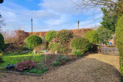 3 bedroom detached bungalow for sale, Maurys Lane, West Wellow SO51