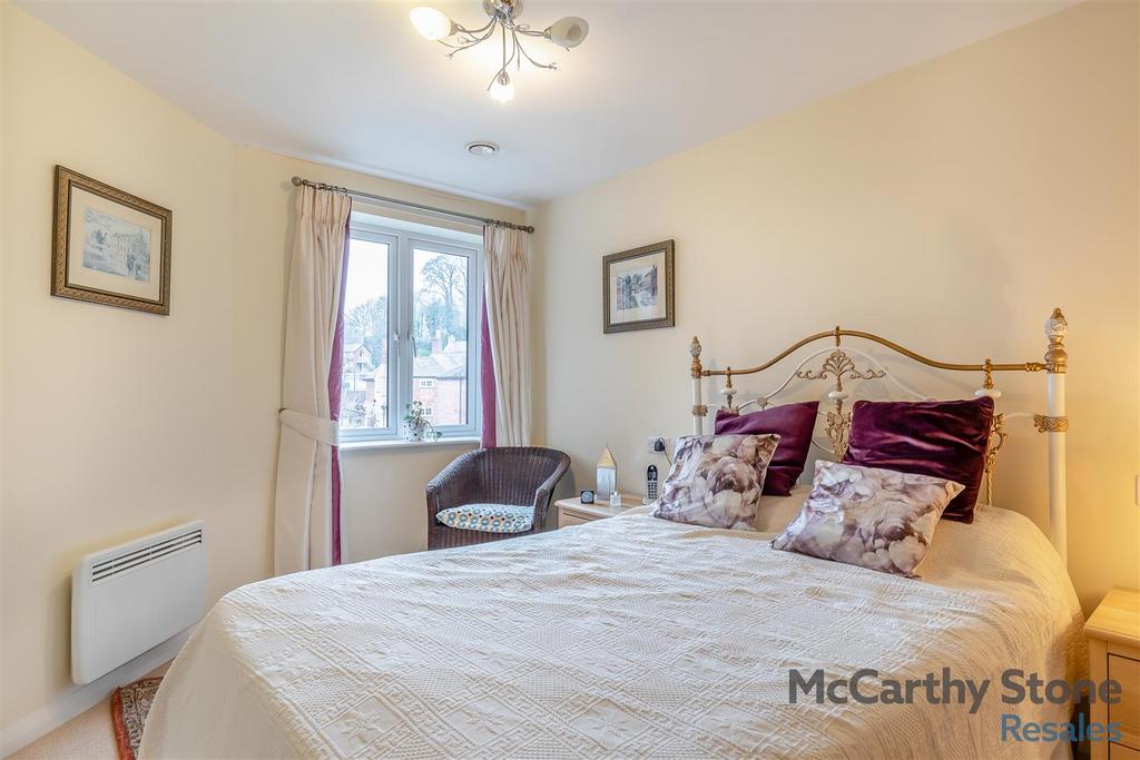 8637045-interior02.jpg