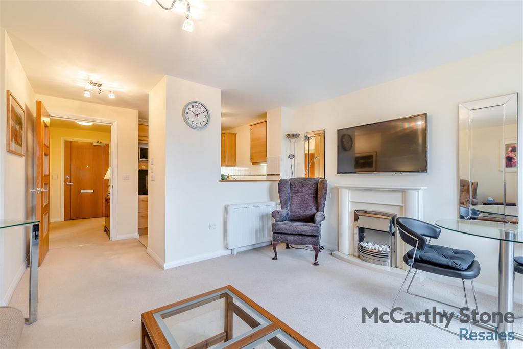 8637045-interior20.jpg