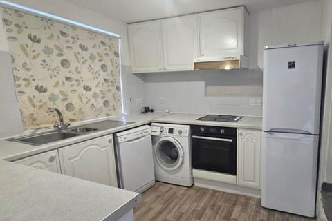 2 bedroom maisonette for sale, St Georges Way, Milton Keynes MK12