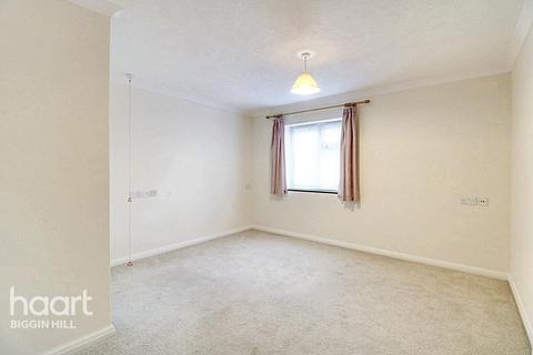 1 bedroom retirement property for sale, Main Road, Biggin Hill