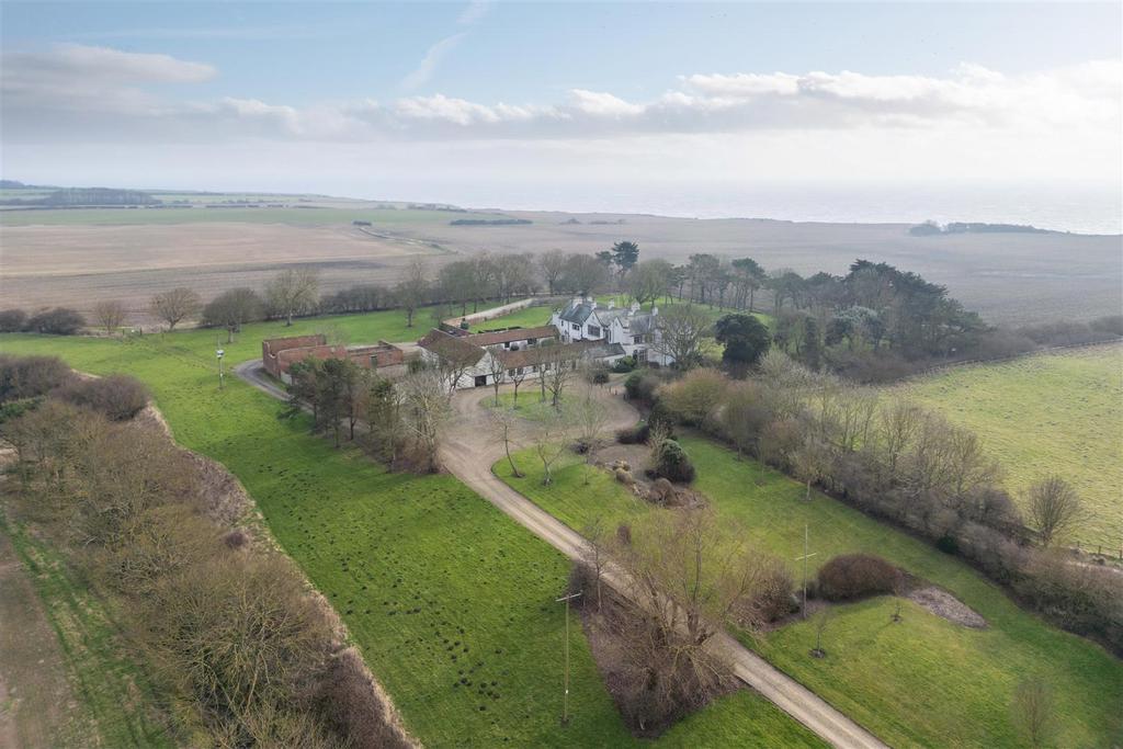 Highcliffe Manor Aerial-12.jpg