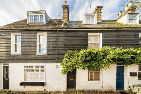 2 bedroom terraced house for sale, Wades Lane, Teddington TW11