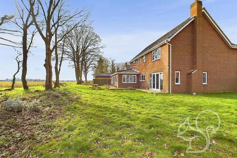 4 bedroom detached house for sale, Woodsdale Grove, Bury St. Edmunds IP31