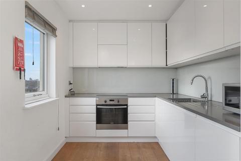 2 bedroom flat for sale, Rosebank Way, Acton