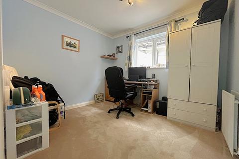29 King George Road, Chatham, ME5 0TX
