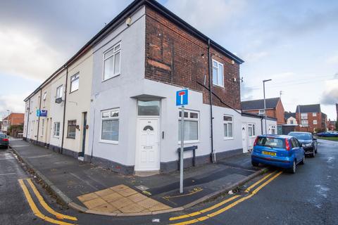 1 bedroom ground floor flat to rent, Lacey Street, Widnes, WA8