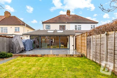 3 bedroom semi-detached house for sale, Cromer Road, Hornchurch, RM11