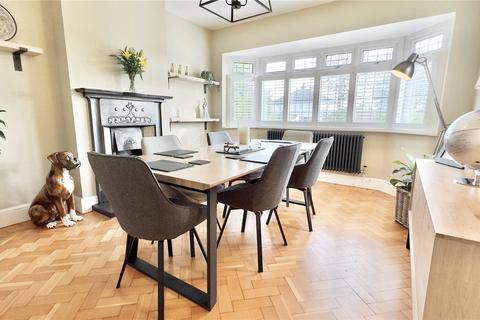 33 Barnston Road, Heswall, Wirral, CH60 2SW