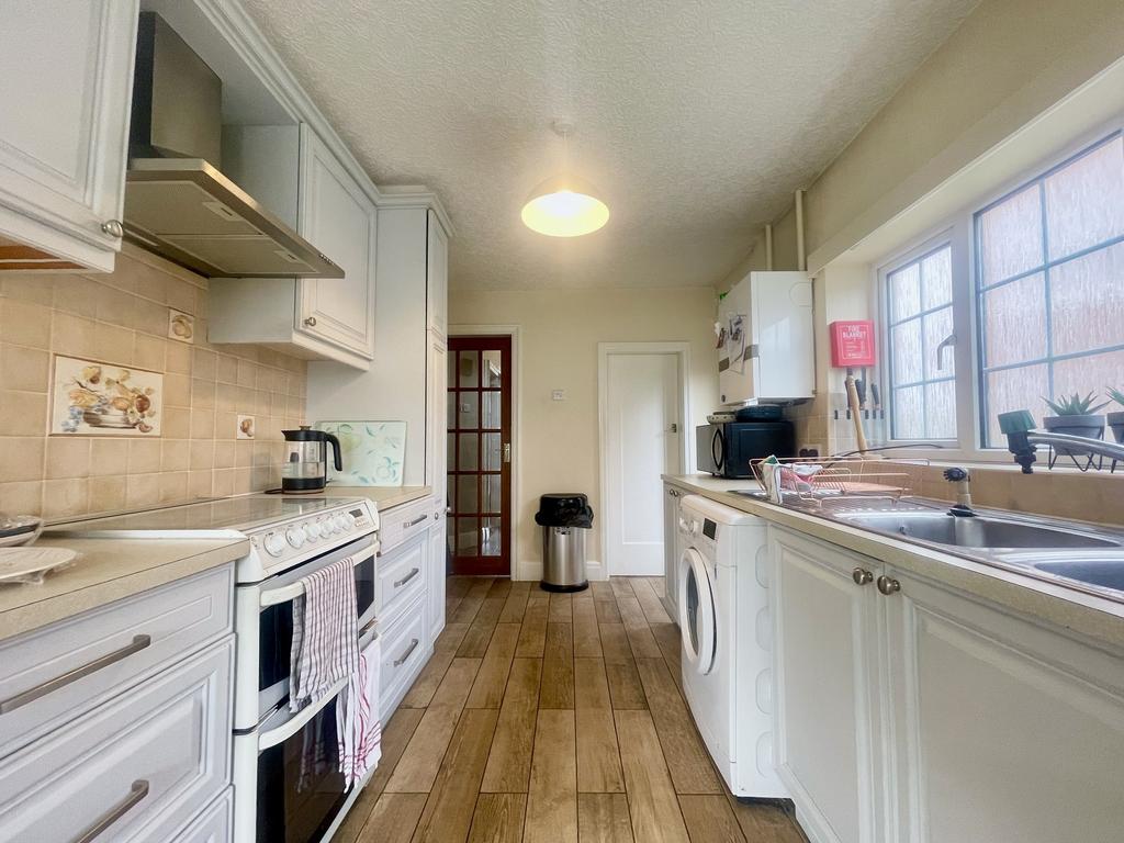 Kitchen 2