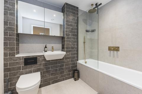 1 bedroom flat to rent, Flat  Hatch Building, Berkshire Road, London E9