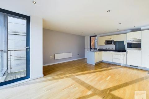 2 bedroom apartment to rent, Apt 5.09 :: Flint Glass Wharf