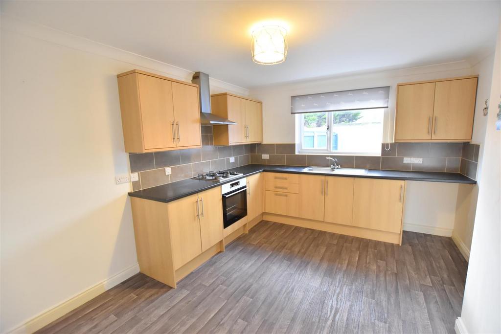 Dining kitchen