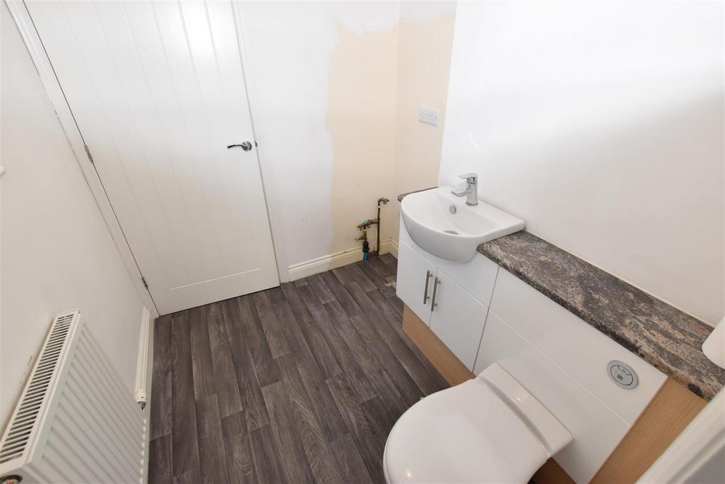 Utility cloakroom