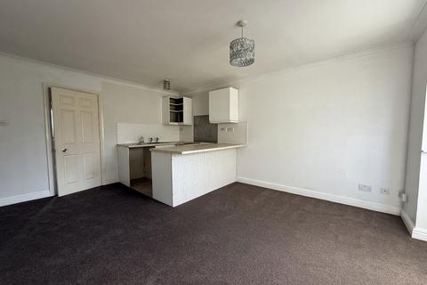 2 bedroom flat to rent, Rockingham Mews