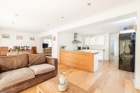 4 bedroom bungalow for sale, Watts Green, Chearsley, Aylesbury, Buckinghamshire, HP18