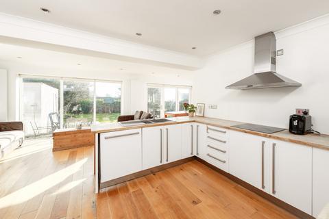 4 bedroom bungalow for sale, Watts Green, Chearsley, Aylesbury, Buckinghamshire, HP18
