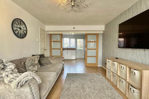 2 bedroom terraced house for sale, Carew Walk, Bilton, Rugby, CV22