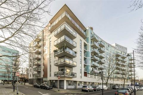 1 bedroom flat for sale, Sun Passage, London SE16