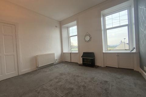 3 bedroom flat to rent, Mains Road , North Ayrshire KA15