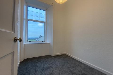 3 bedroom flat to rent, Mains Road , North Ayrshire KA15