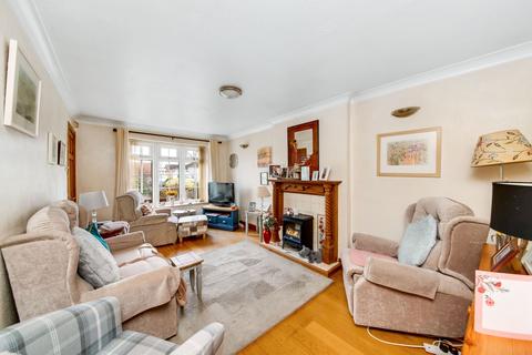 2 bedroom semi-detached bungalow for sale, Kirkdale Drive, Calder Grove, WF4