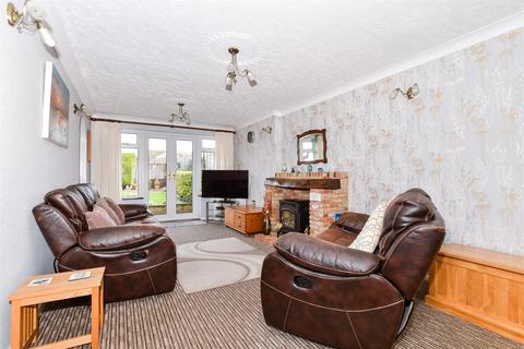 4 bedroom semi-detached house for sale, Rivers Road, Teynham, Sittingbourne, Kent