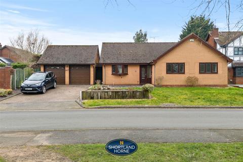 3 bedroom detached bungalow for sale, Heycroft, Coventry CV4