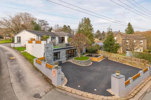 4 bedroom detached house for sale, Glen Road, Bingley