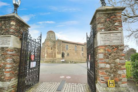 2 bedroom apartment for sale, Castle Bailey, Colchester, Essex, CO1